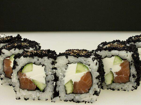 Слонабысъел - Ролл Фила тобико