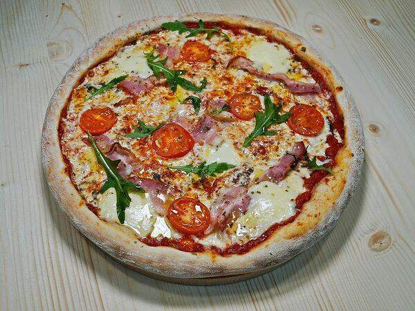 Uno Pizza - Valdostana