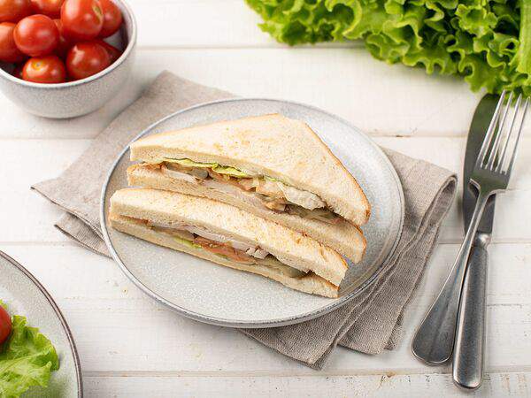 Бахетле - Сэндвич Треугольный с копченой курицей