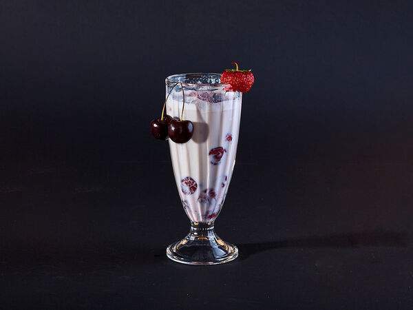 Да! Ёж! Пицца! - Авторский милкшейк Ягодный сад