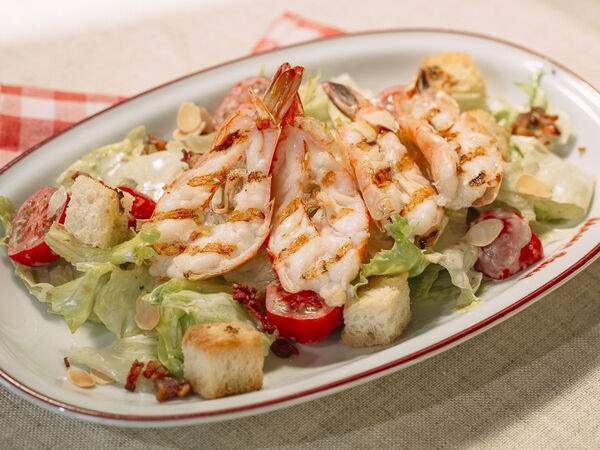 Мама Рома - Салат Цезарь с креветками