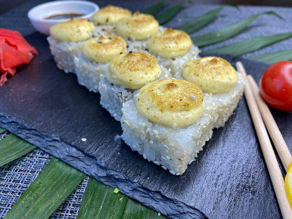 Японосуши - Запеченный с курицей