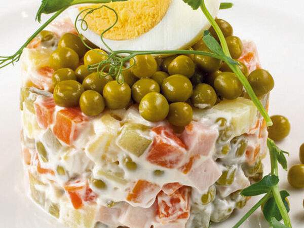 Васильки - Салат Оливье с языком