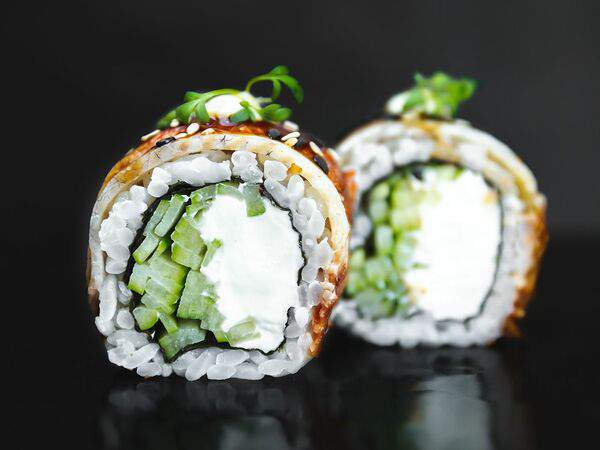 Luxury Food - Филадельфия с угрем