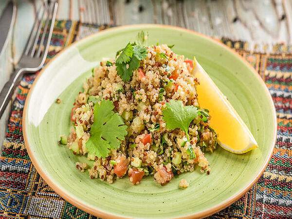 Чайхана 64 - Салат Киноа с овощами