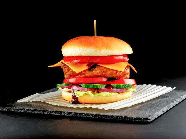 Мясоед - пицца и гриль - Бургер Пиг Стейк