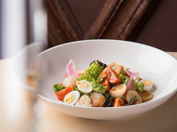 Familia - Салат с гребешком