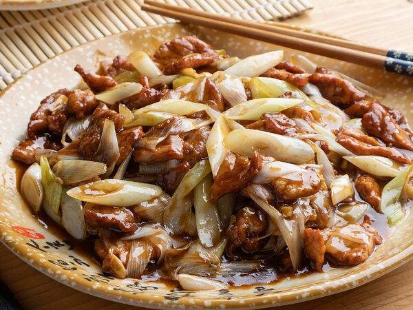 Chinchin - Свинина с луком-пореем