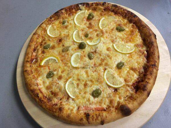 Браш-пицца - Пицца с семгой