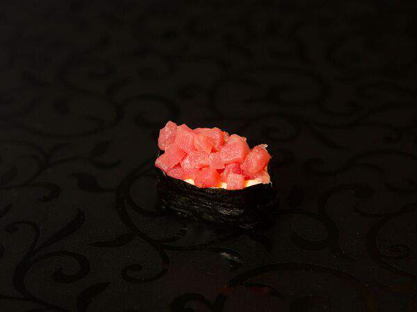 Sushi-country - Гункан острый с тунцом