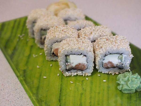 СушиСё - Ролл Сливочный Лосось