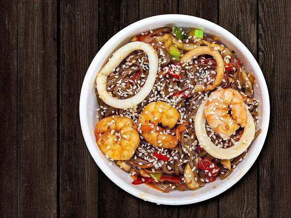 Pho Bo Азия - Соба с морепродуктами