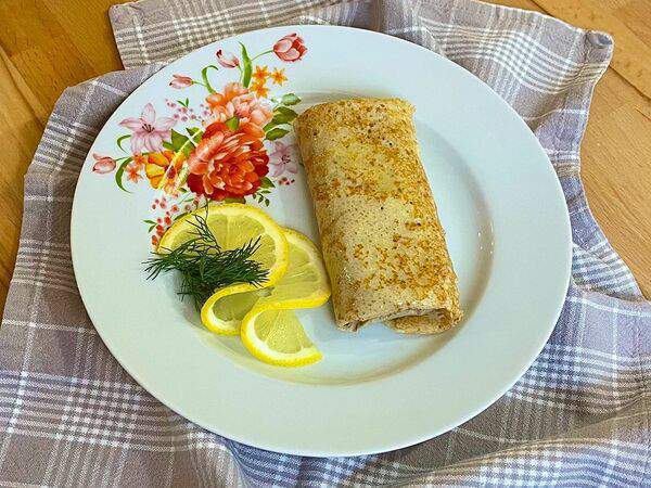 Блин Буфет - Блин с семгой слабой соли и творожным сыром