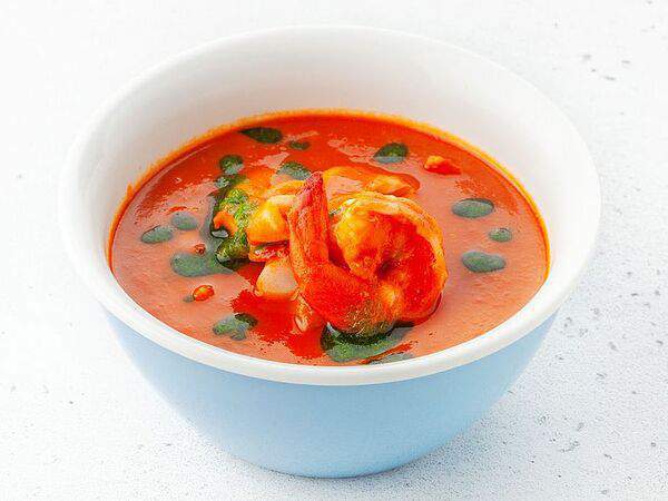 AVO Kitchen & Bar - Андалусийский суп с морепродуктами