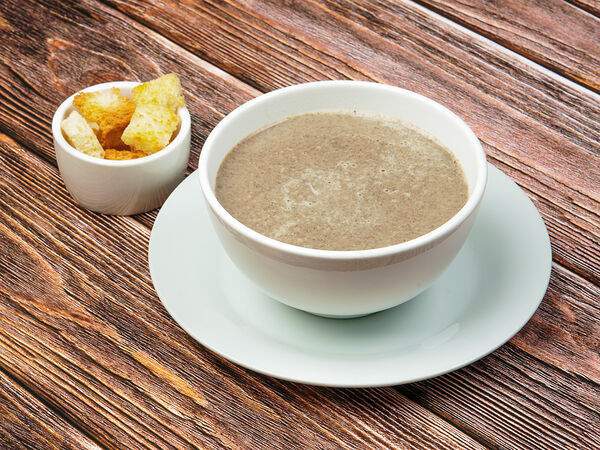 Кафе на Моисеенко - Крем суп грибной