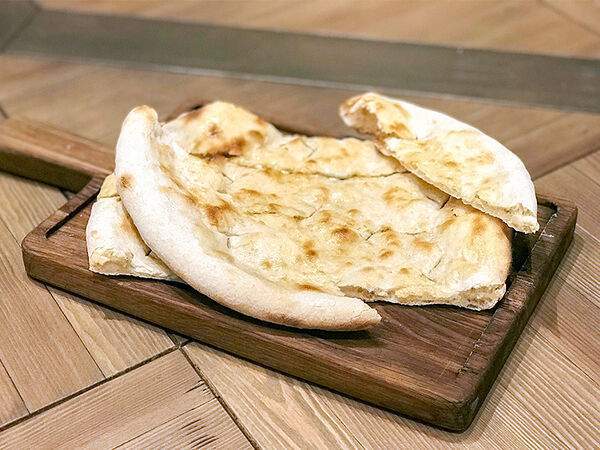 Donna Olivia - Фокачча с чесночным маслом