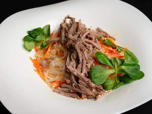 Урал Тау на Гоголя - Фунчоза с говядиной