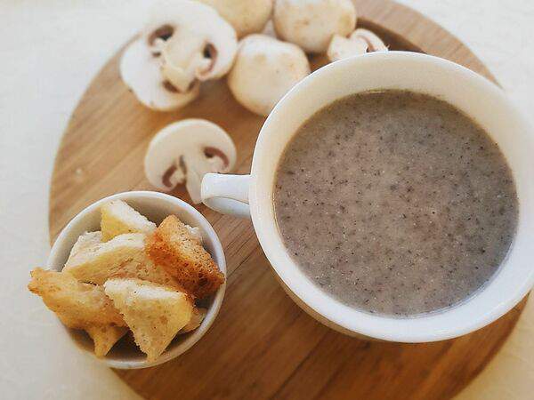 Trattoria Fettuccine - Крем-суп из грибов