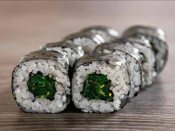 Едакратия - Ролл Маки чука