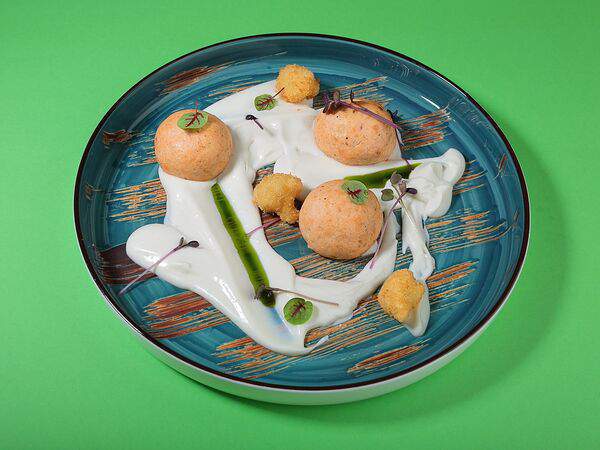 Kiss - Фишболлы в кокосово-капустном соусе