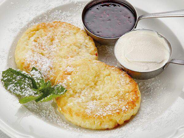 Эй, Джованни! - Сырники со сметаной и домашним вареньем