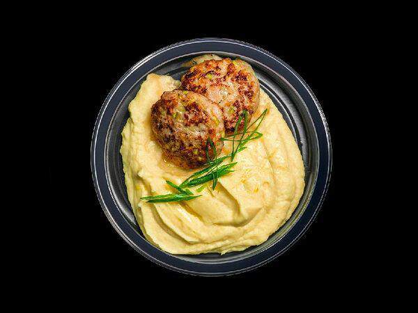 Eattery - Куриные котлетки с кабачком и картофельным пюре