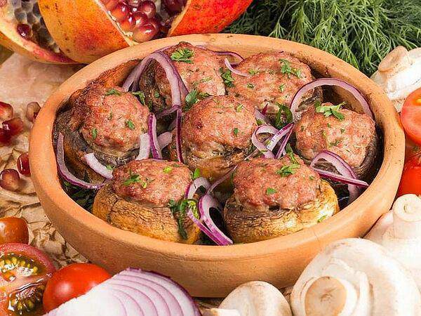 Мушмула - Шампиньоны с мясом
