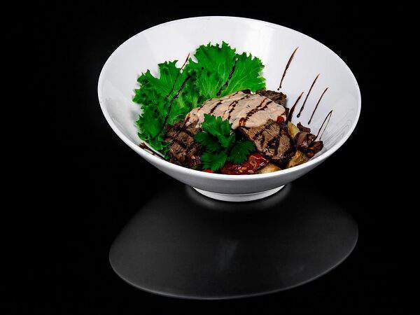 Raymond Rest - Гриль-салат с говядиной