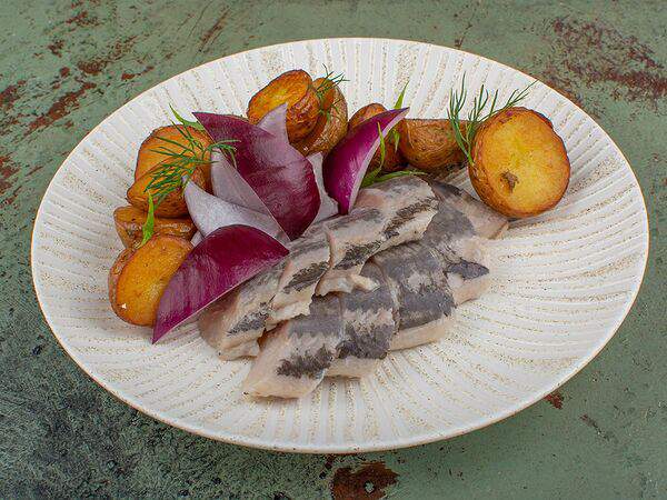 Гастроном - Селедка с картофелем и луком