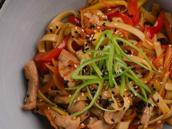 The Kitcha - Лапша Удон со свининой