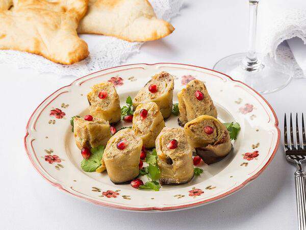 Грузинка - Обжаренные баклажаны с ореховой пастой