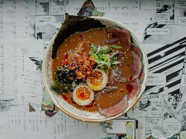 Takeru - Кимчи рамен с ростбифом