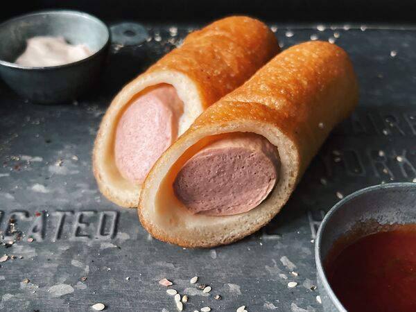 Вкусная Шаурма - Сосиска в тесте жареная