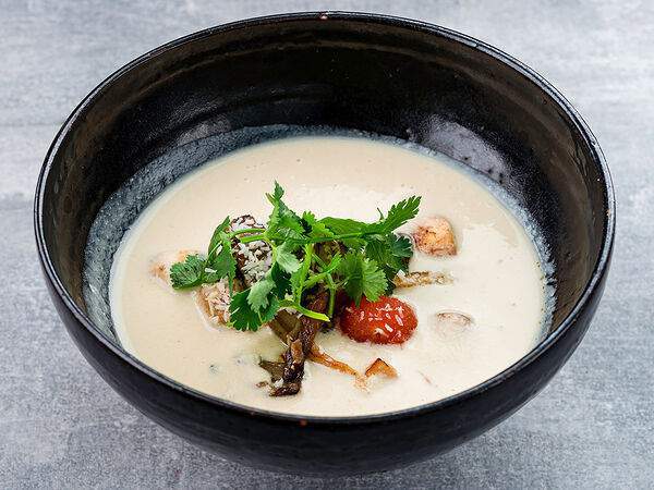 Балкон - Том Кха Гай