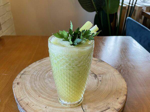 Debaton - Детокс авокадо-фейхоа