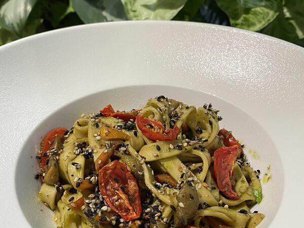 Unobar - Лапша яичная с овощами