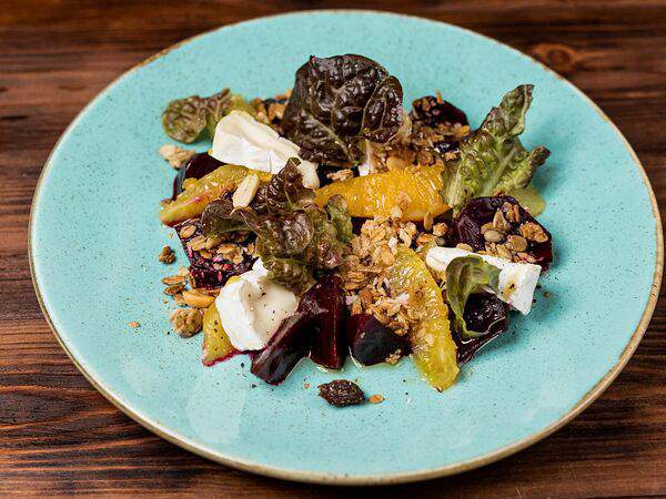 Трактир Колесо на Спасской - Печеная свекла с апельсином