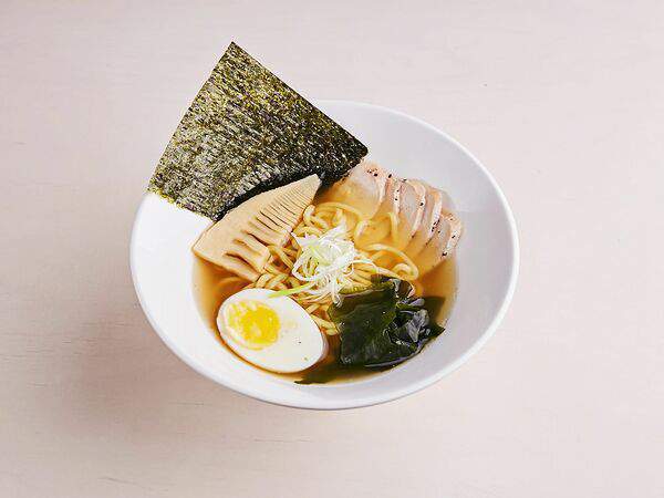 Японское бистро Fugu - Shio-рамен с курицей