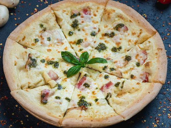 Pelikan - Пицца Карбонара