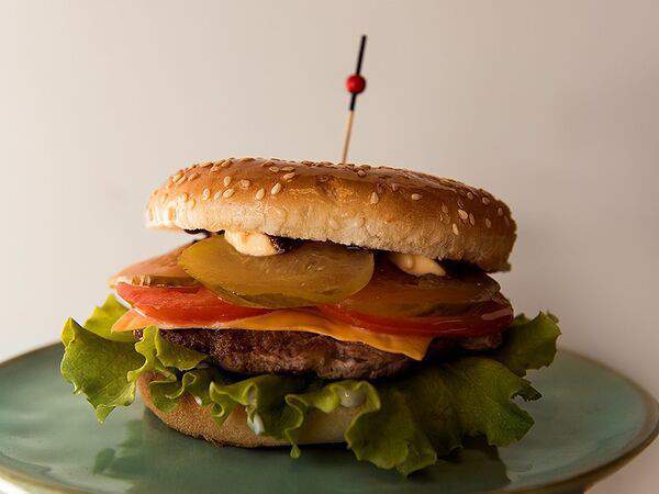 Делиssимо - Гамбургер с говядиной