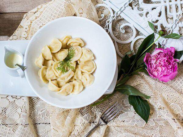 Чайковский - Мясные пельмени со сметаной