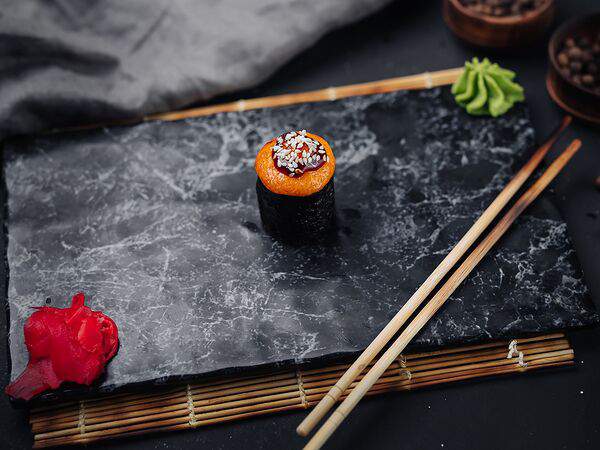 Sensei - Запеченный ролл с крабом