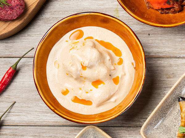 Грузинское кафе Ван Гоги - Сациви