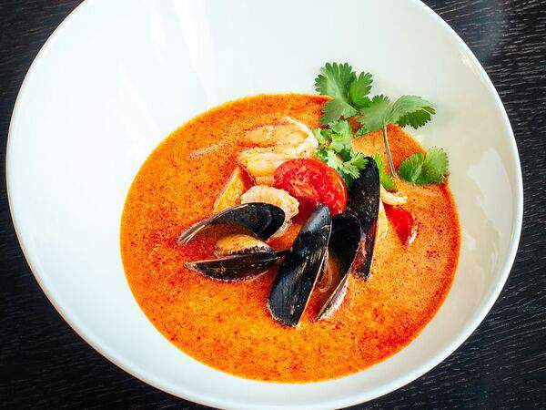 Le veranda - Том Ям традиционный с морепродуктами