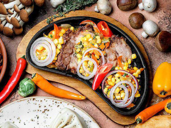 Бакладжан - Шейка свиная в ягодном маринаде