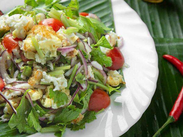 Chang noi - Салат Ям Кай Дяо