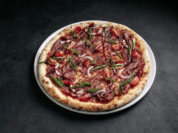 Цукини - Пицца Пастрами и томаты