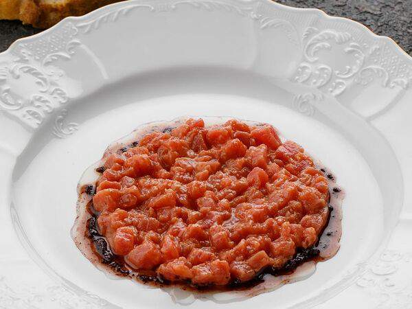 Ресторан Каре - Тартар из тунца