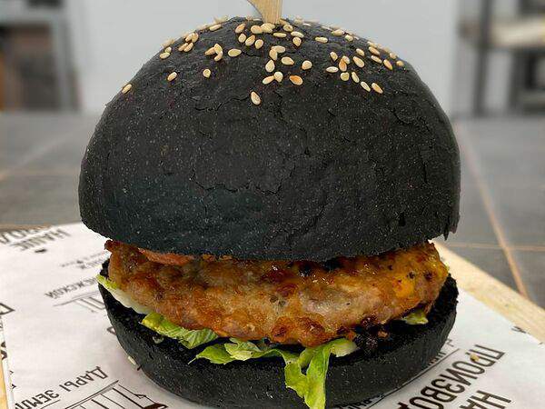 Наше производство - Гамбургер черный