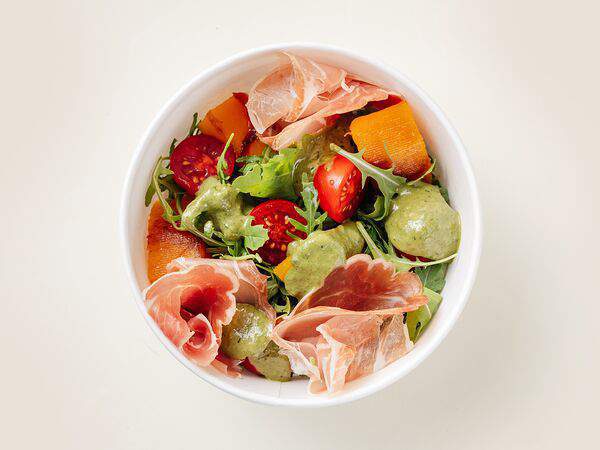 Pizza Point - Салат с прошутто и запеченной тыквой